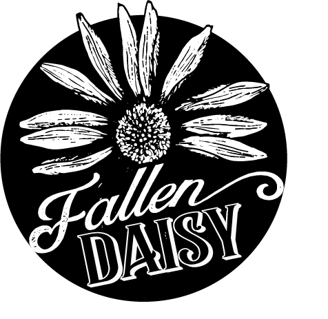 Fallen Daisy Yarn Logo